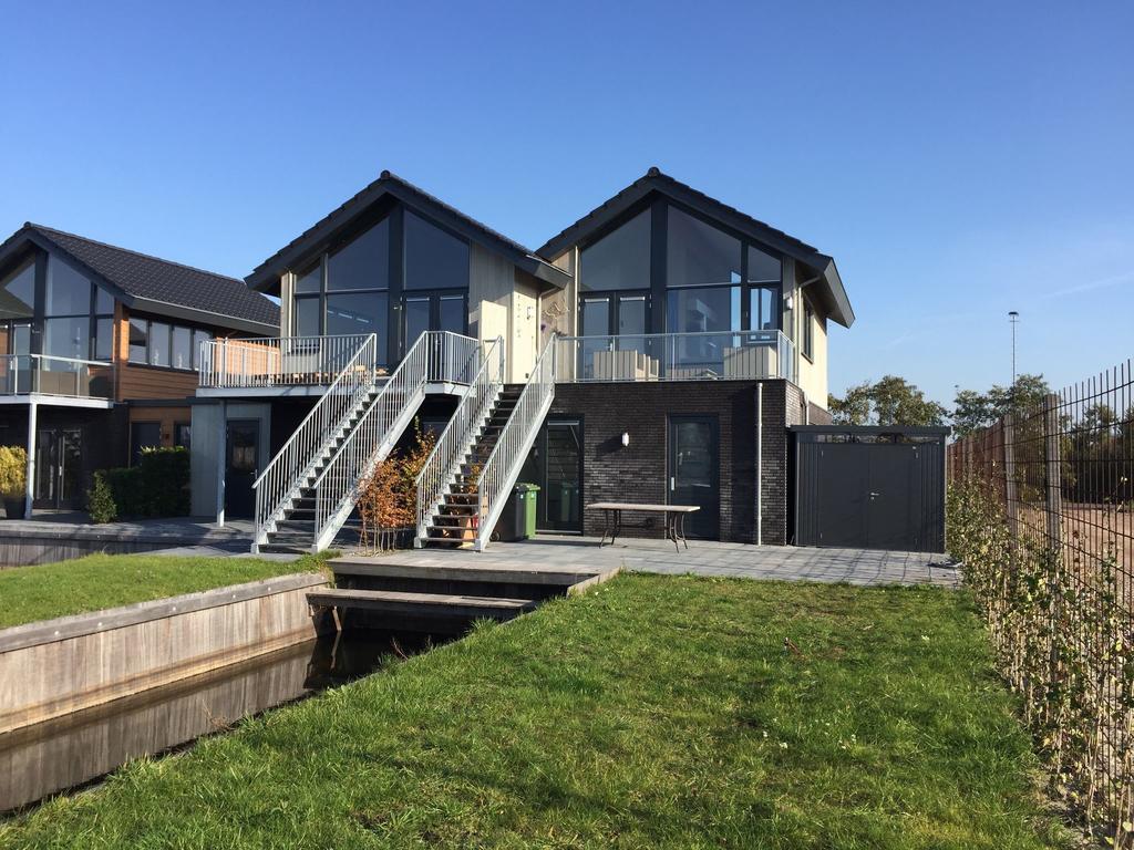 Lovely Holiday Home In Stavoren Near Frisian Lakes Exterior photo