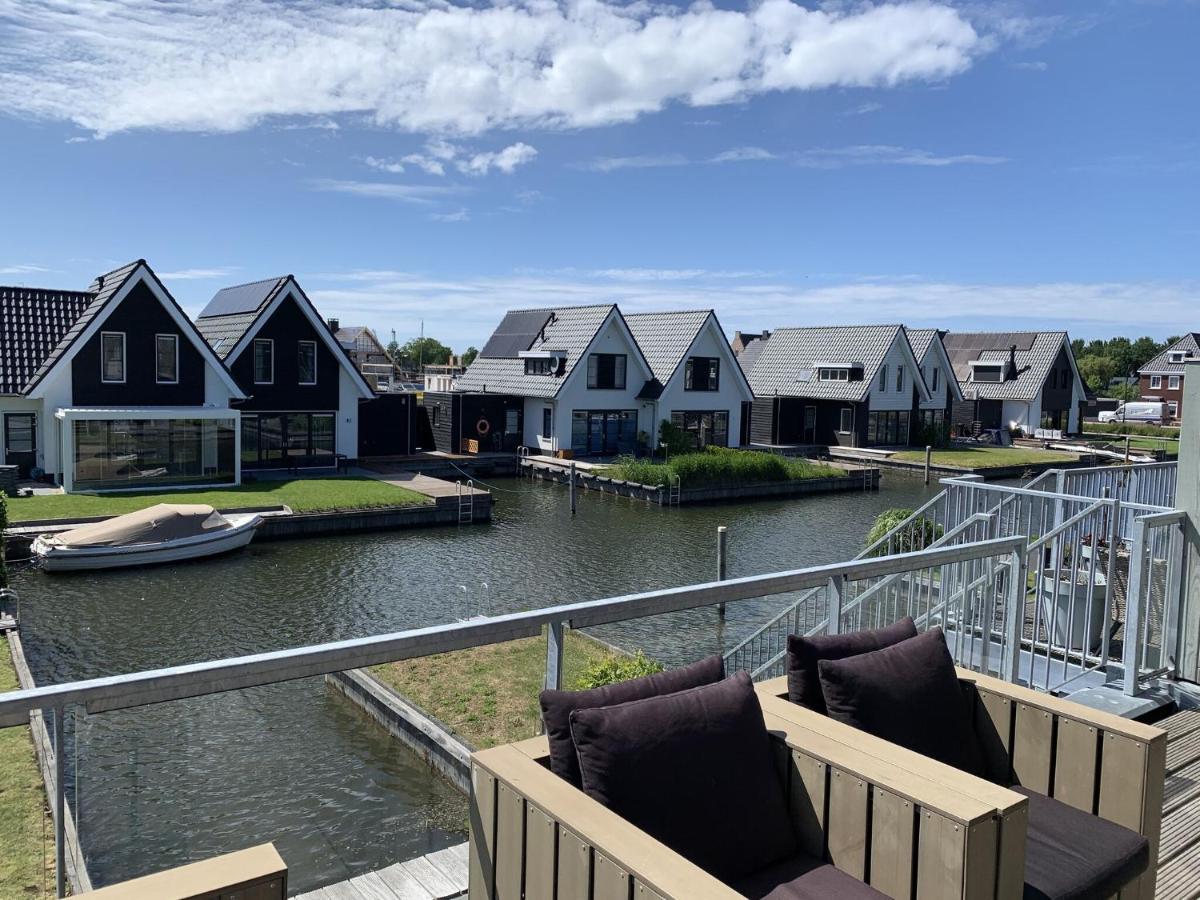 Lovely Holiday Home In Stavoren Near Frisian Lakes Exterior photo
